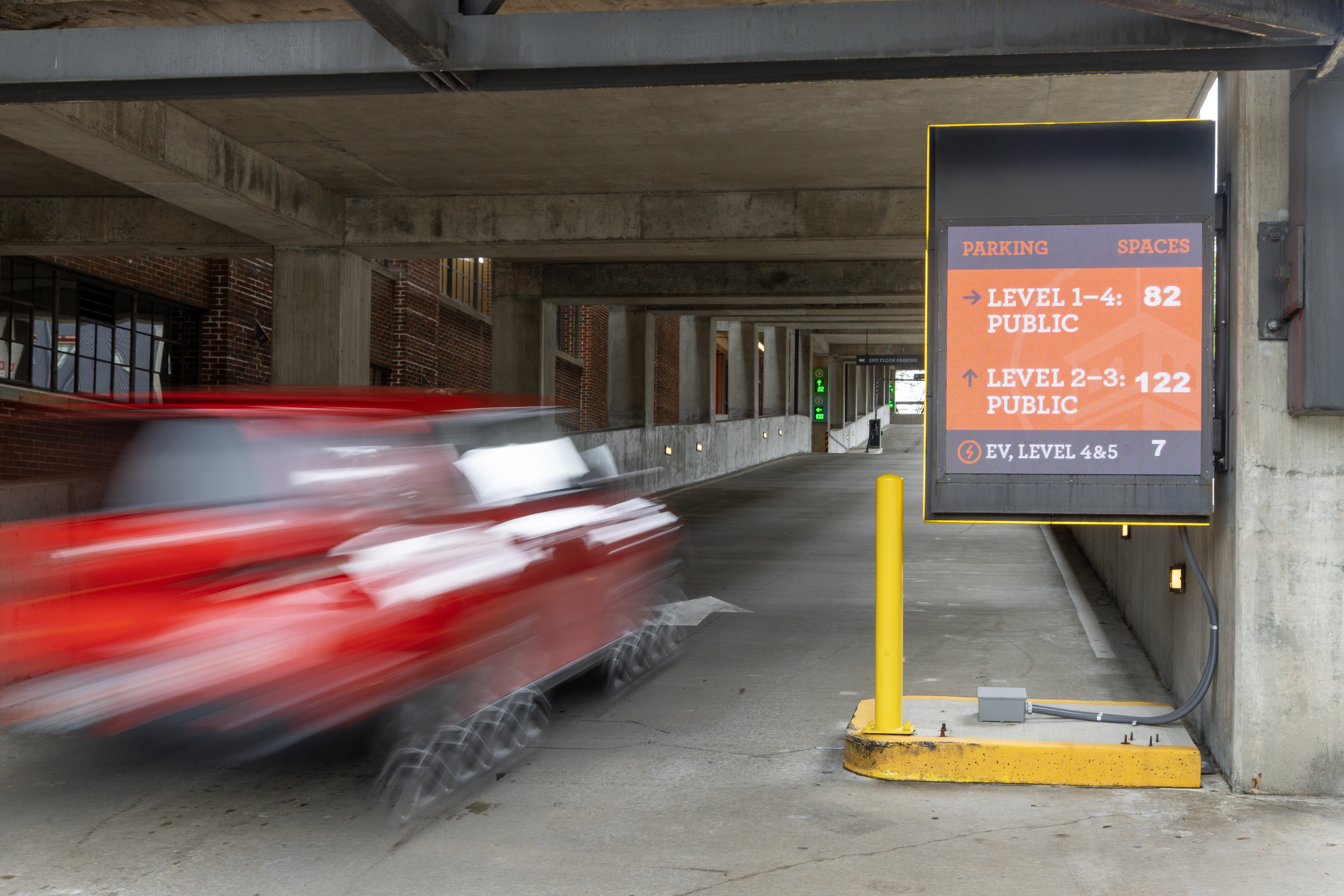 How to Enhance Existing Surface Parking Lots with Smart Guidance Technology